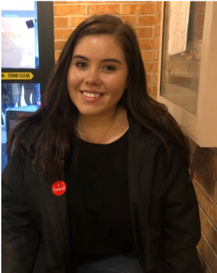 Andrea is working at Nina Hale for the 2019 Summer
