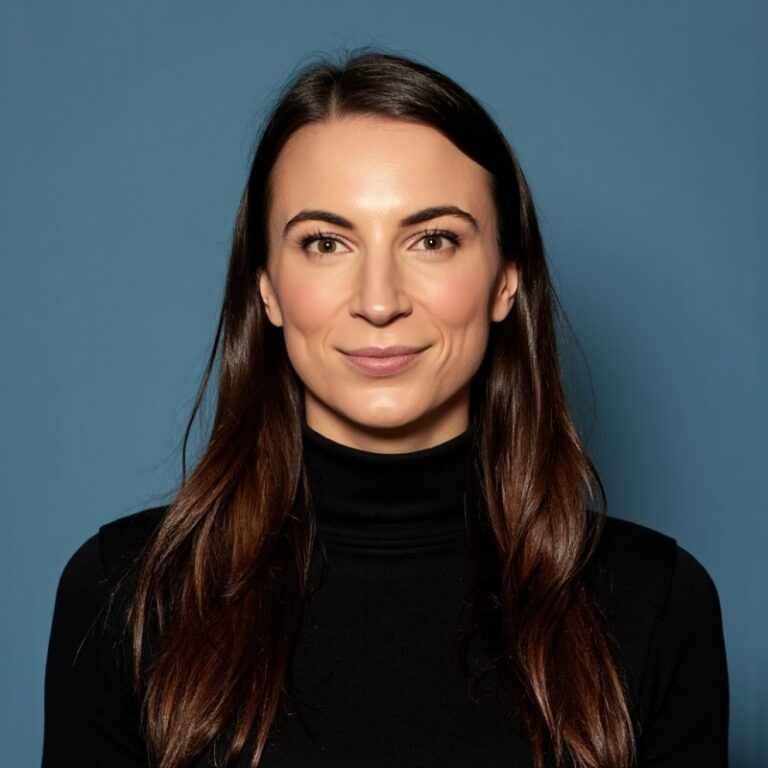 Elizabeth Closmore headshot