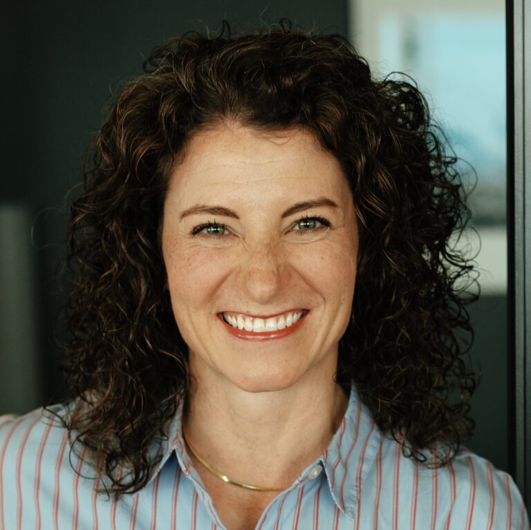 Ellen Brinn square headshot