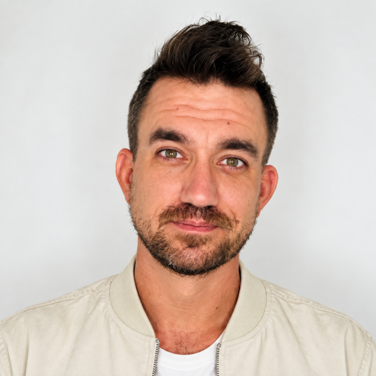 Scott Bizjack headshot