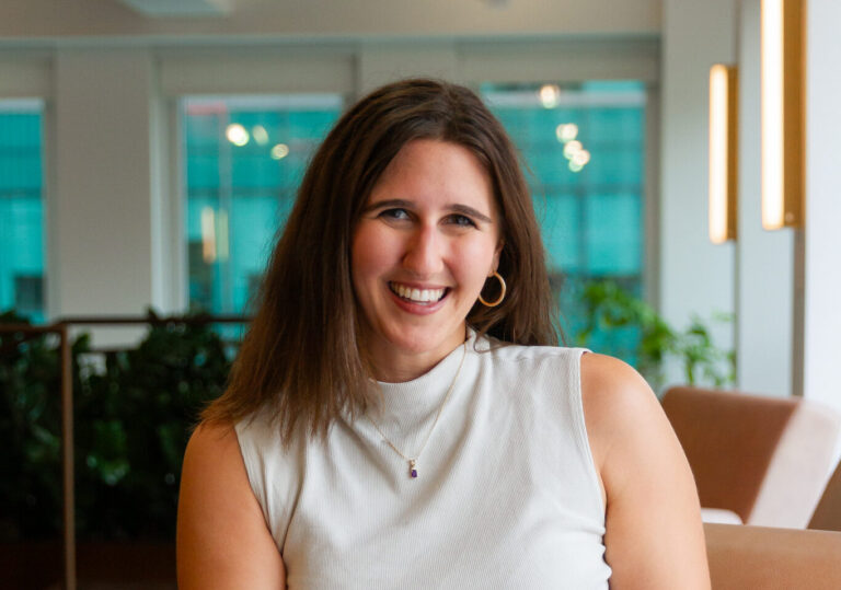 Roastbrief interview with Rachel Hipschman, Senior Director of Growth at Collective Measures